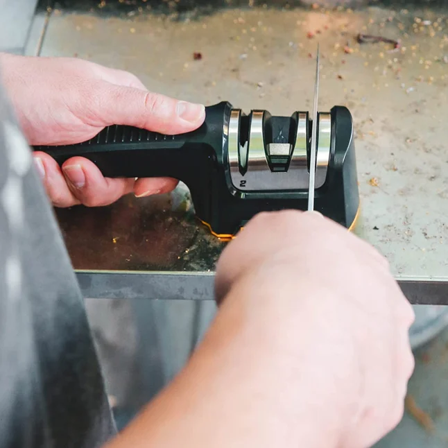 Точилка ручная кухонная Work Sharp Kitchen Pull Through Sharpener, WSKTNPTS-I — Photo 5